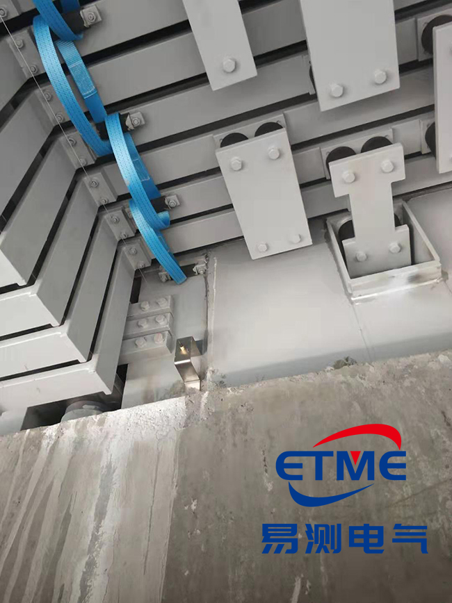 港珠澳大橋應(yīng)用拉繩位移傳感器測量橋面鏈接縫